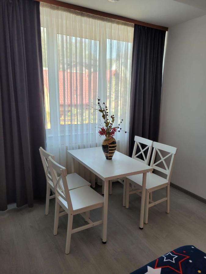 Zenlux Hotell Iasi Exteriör bild
